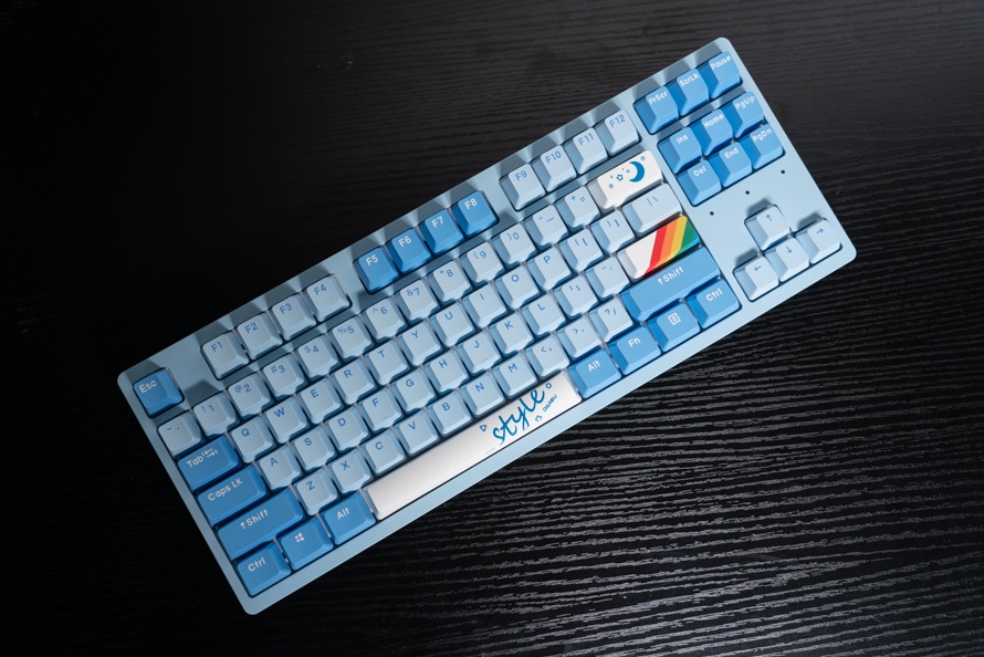 洁白无暇的敲击体验达尔优a87dareu天空轴机械键盘评测