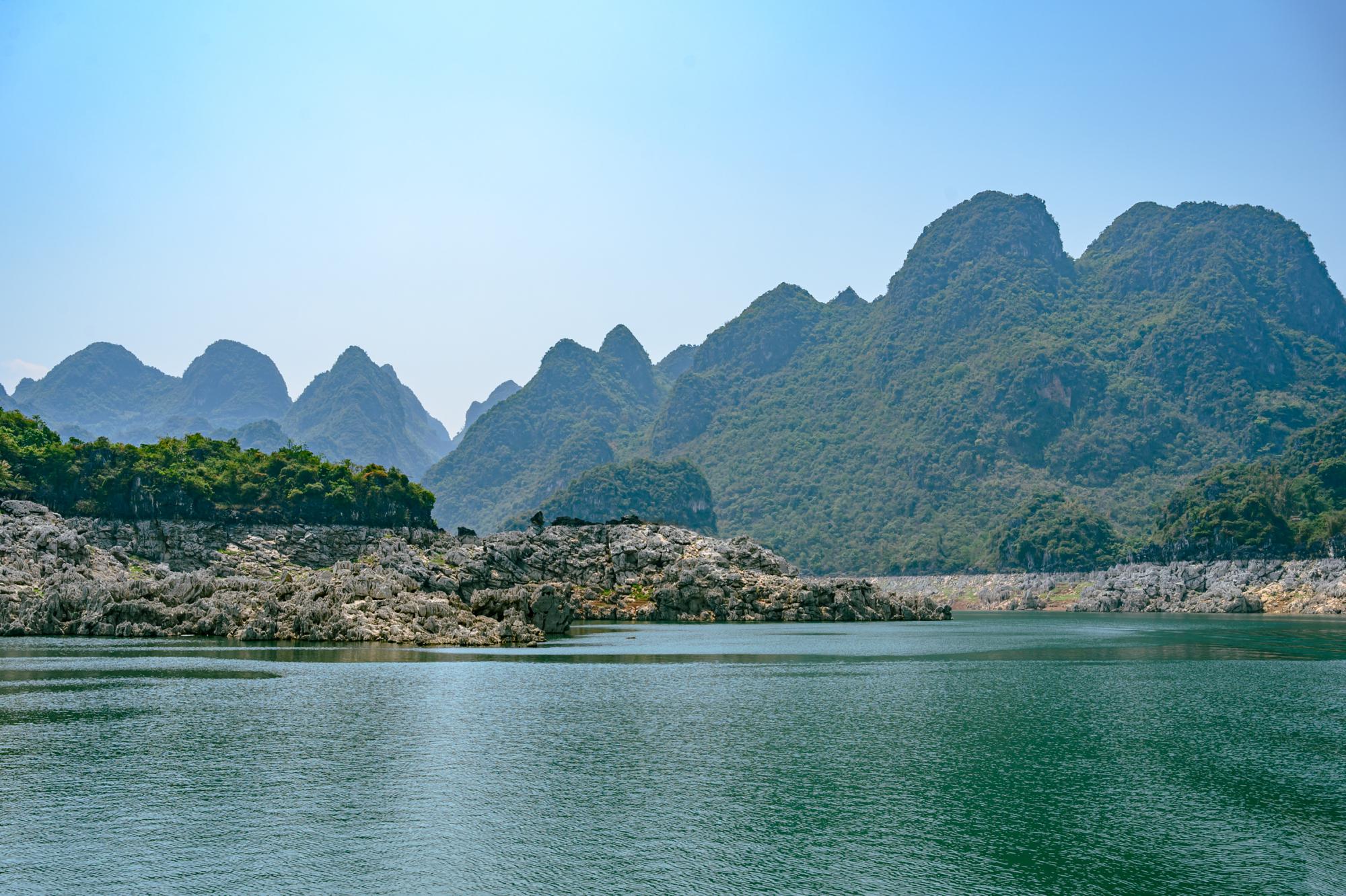 贵州有一处人少景美的秘境,景色可媲美桂林山水