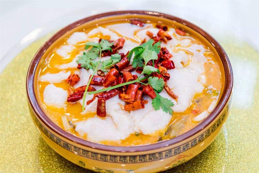 不爱吃鱼教你酸菜龙利鱼的秘制做法爽口美味又营养解馋