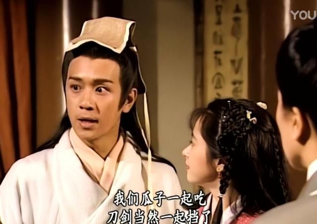 天龙八部里的段誉对王语嫣一往情深戏外的陈浩民也深爱妻子