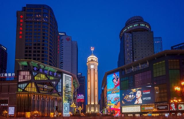 摄影师最钟情的城市,没有之一:"魔都"重庆