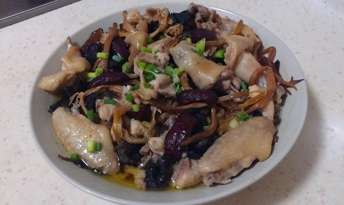 教你营养好吃的木耳蒸鸡,让你非常快活的享受美食,吃的很过瘾|蒸鸡