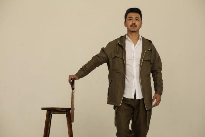 电影"缝纫机"的使命 乌日根饰男主冯仁吉