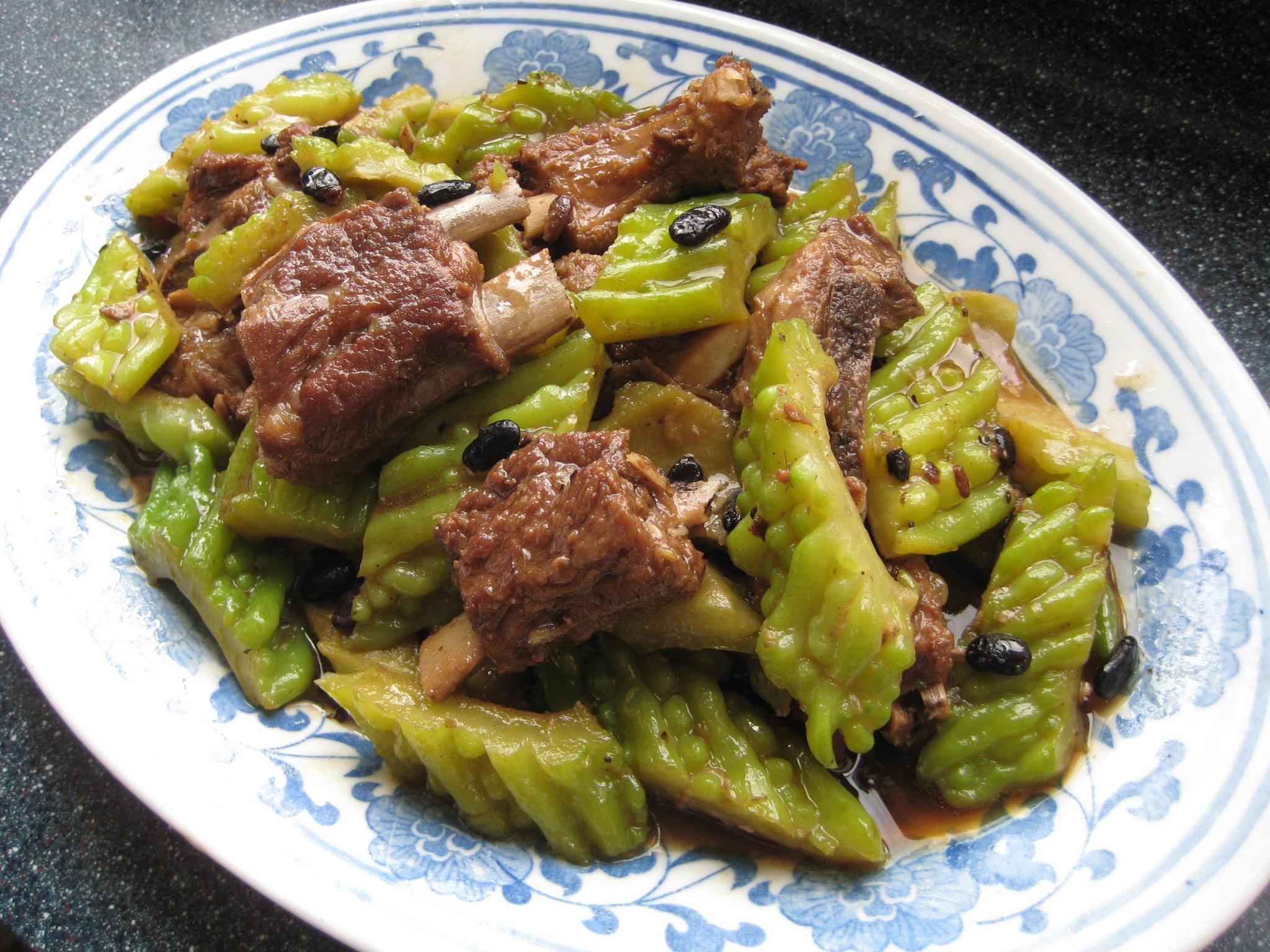 学会这样做豆豉炒苦瓜营养好吃又美味解馋香得让人停不下嘴