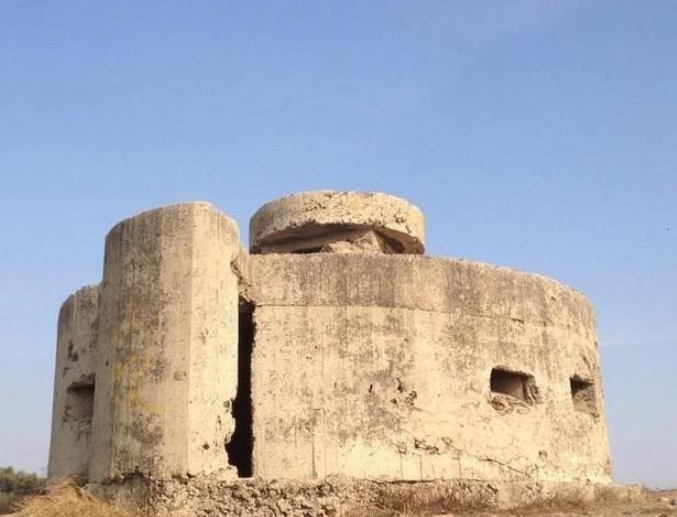 战场上进攻敌方碉堡时能从射击孔击毙里面的士兵吗