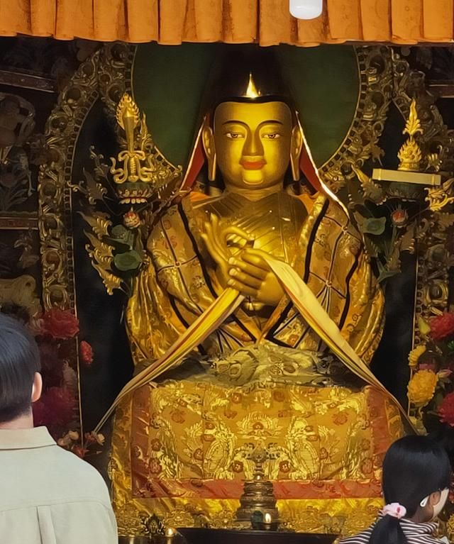 西宁市湟中区的塔尔寺一片不可错过的佛教圣地