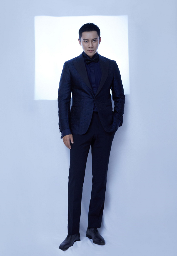 42岁李晨饰演17岁少年运动打扮好油腻真实服老不好吗