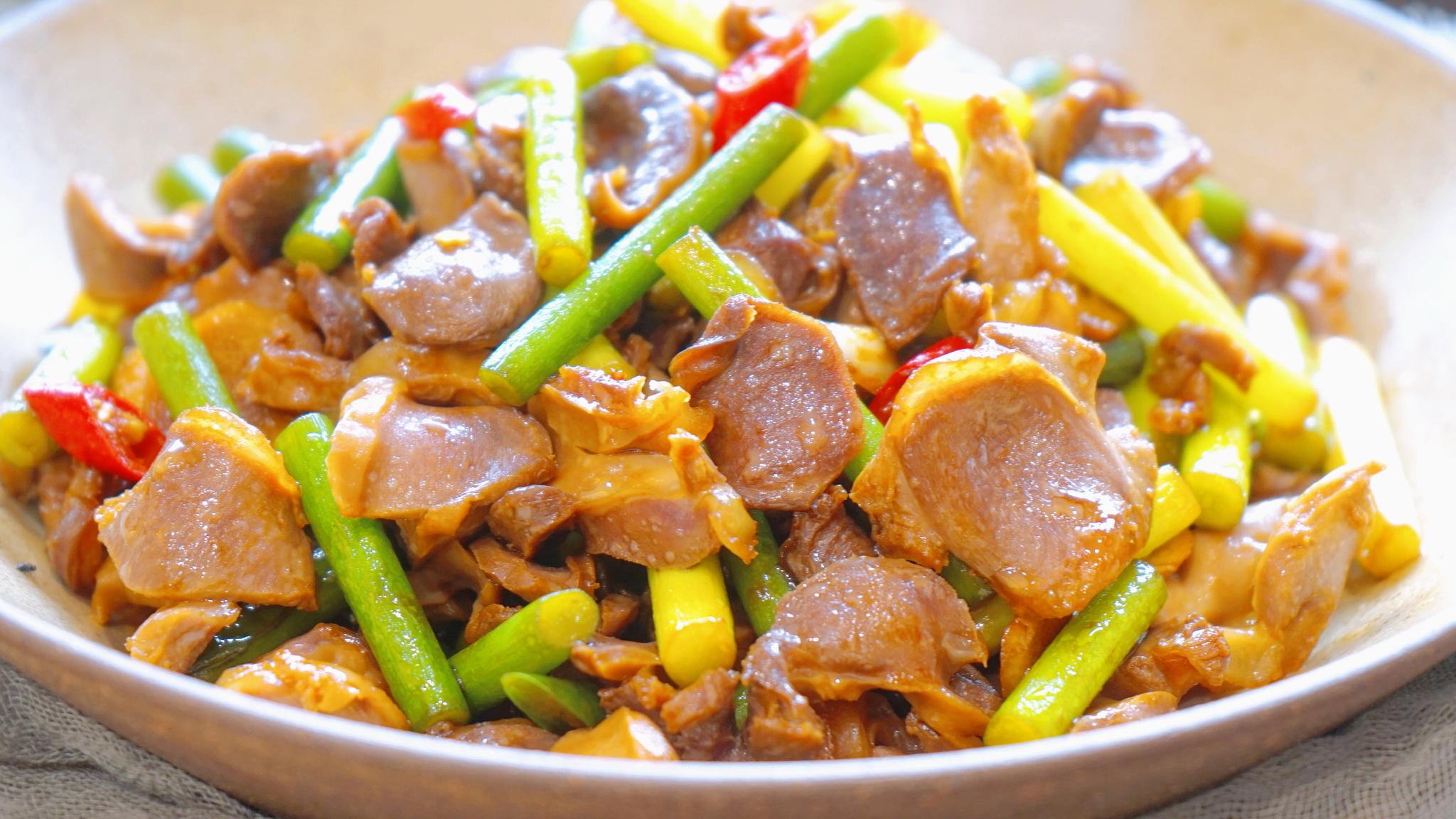 香家常菜辣鸡胗,有嚼劲味道好,香香辣辣无腥味,简单方便还下饭|香香