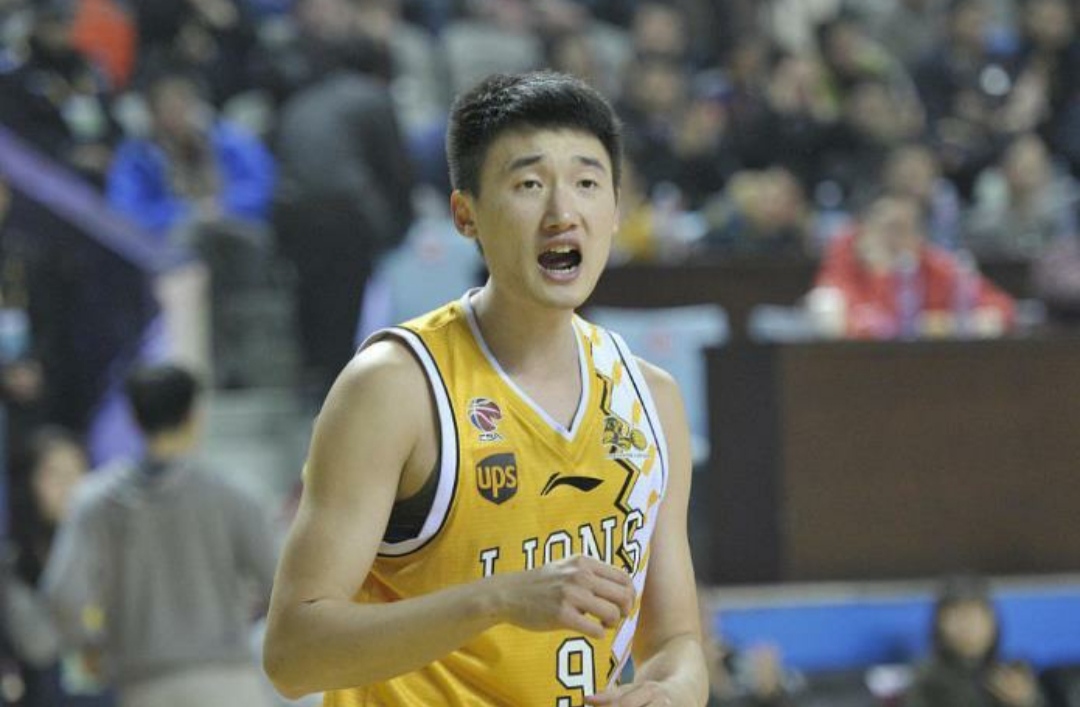 李春江父子分道扬镳上海迎来顶级主帅李京龙有望南下