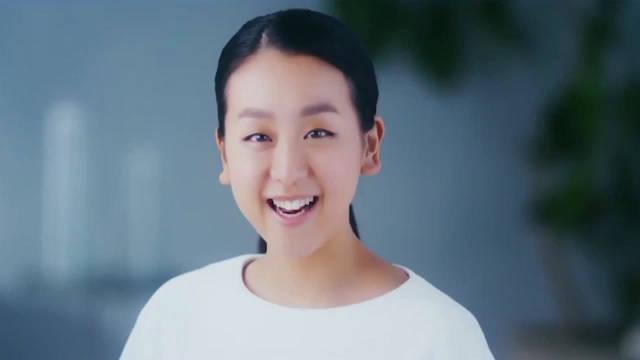 浅田真央代言广告 富士山的天然水的相遇 浅田真央代言广告 富士山的天然水的相遇