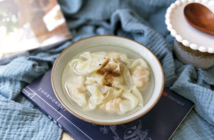 好吃到停不下来的迷你金鱼小馄饨,让孩子爱不释手,太美味了|馄饨|步骤