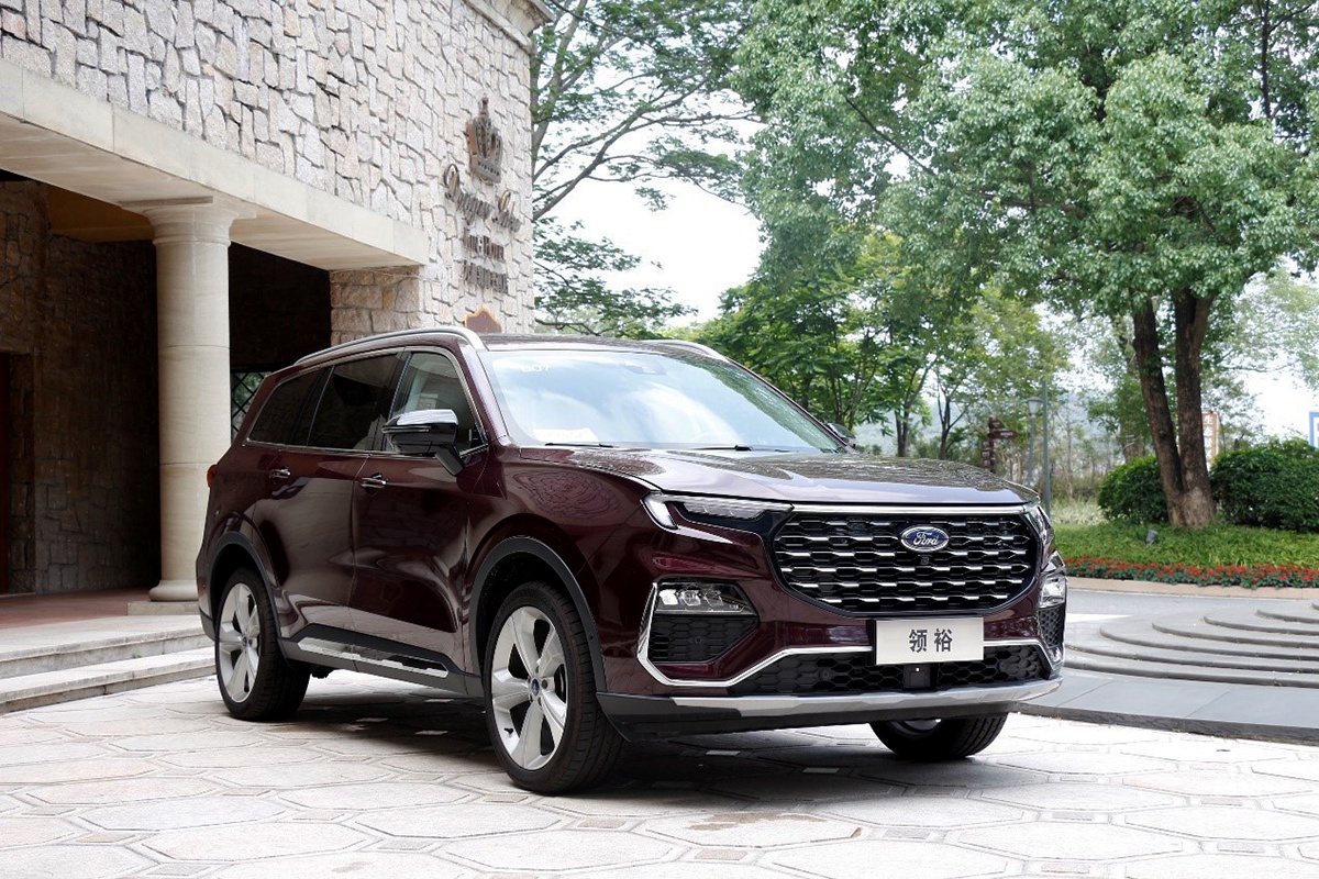 外观豪气,精致设计中透着优雅第一次见到领裕实车