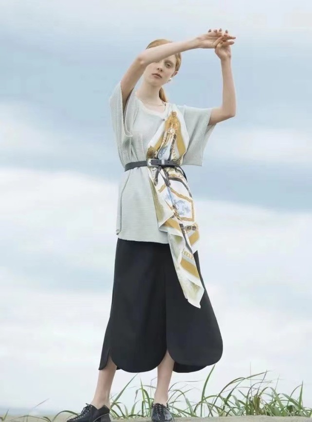 范冰冰参加酒局应酬!