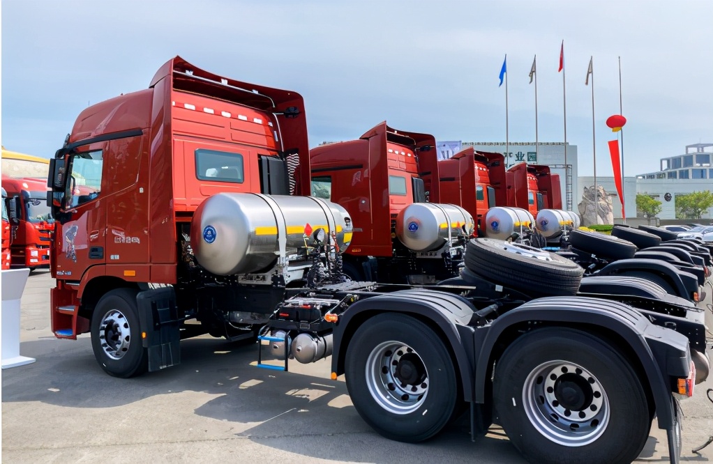 lng质享版】皮实耐用是卡友们对运煤车的最高评价,尤其是随着煤炭运输