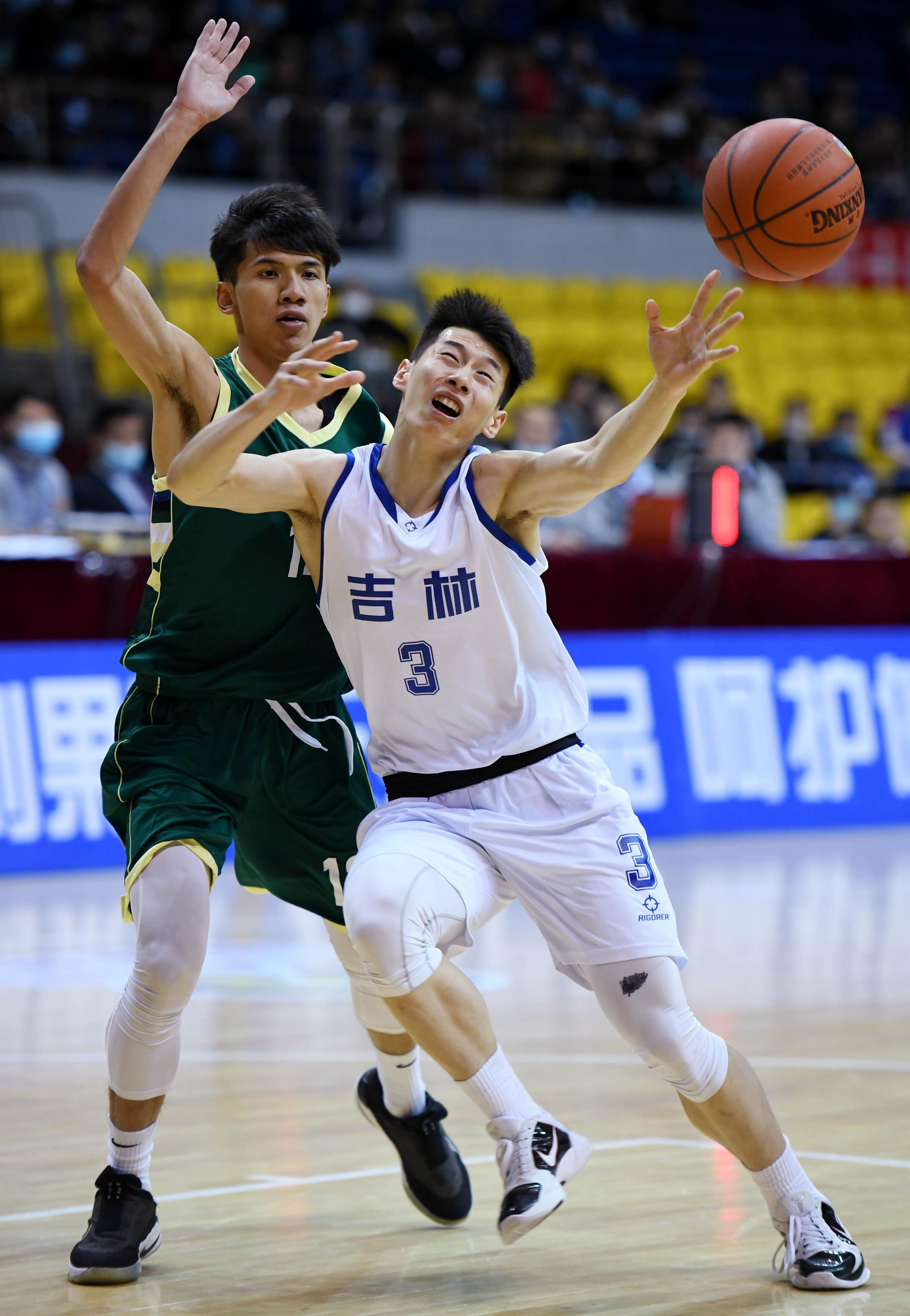 全运会男子u22篮球资格赛吉林胜澳门