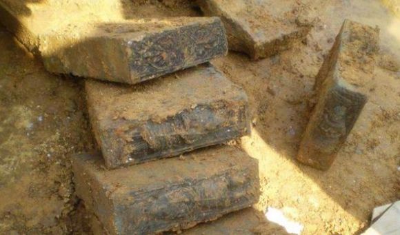 专家考察两座汉墓,墓主人来历不凡,墓中发现瓷器“鼻祖”休闲区蓝鸢梦想 - Www.slyday.coM