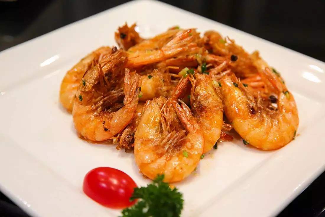 原来芥末大虾这样做更好吃,营养美味又能解馋,一大盘都不够吃