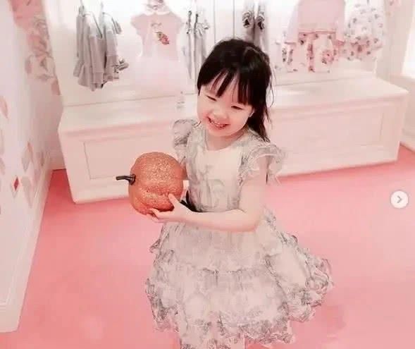 辛龙状态一直不好,吴宗宪便害怕会影响到刘真5岁女儿的学习问题休闲区蓝鸢梦想 - Www.slyday.coM