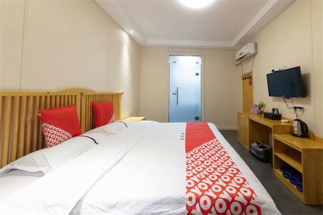 误入河南辉县郭亮村住万仙山玉煕阁民宿自驾穿越挂壁公路