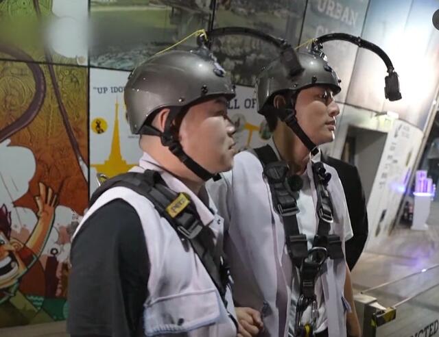 《极挑》最拼的嘉宾,七季节目唯一一个敢蹦极的,吃海鲜用嘴叼!休闲区蓝鸢梦想 - Www.slyday.coM 《极挑》最拼的嘉宾,七季节目唯一一个敢蹦极的,吃海鲜用嘴叼!休闲区蓝鸢梦想 - Www.slyday.coM