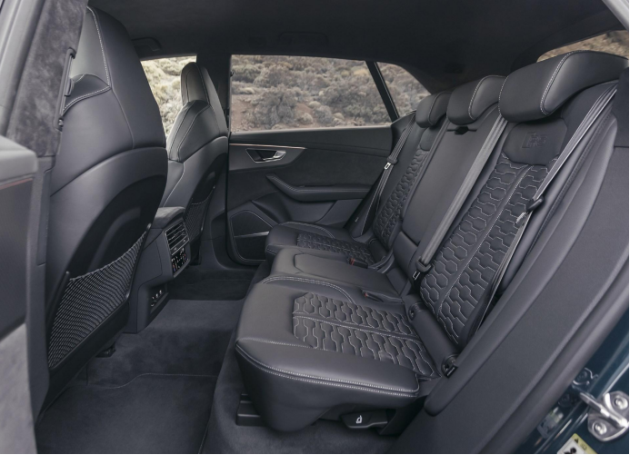 半价买兰博基尼urus的机会来了奥迪rsq8正式登场