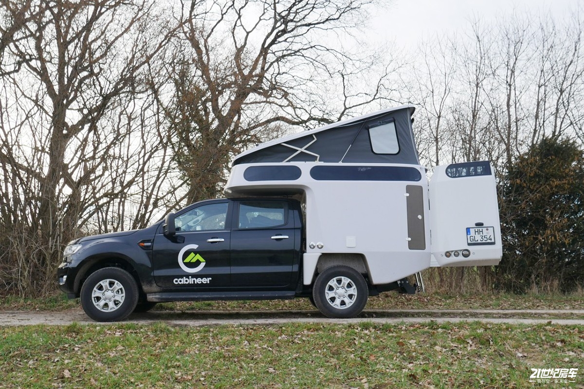 少见的福特ranger皮卡房车一体化亚麻纤维厢体可住3人