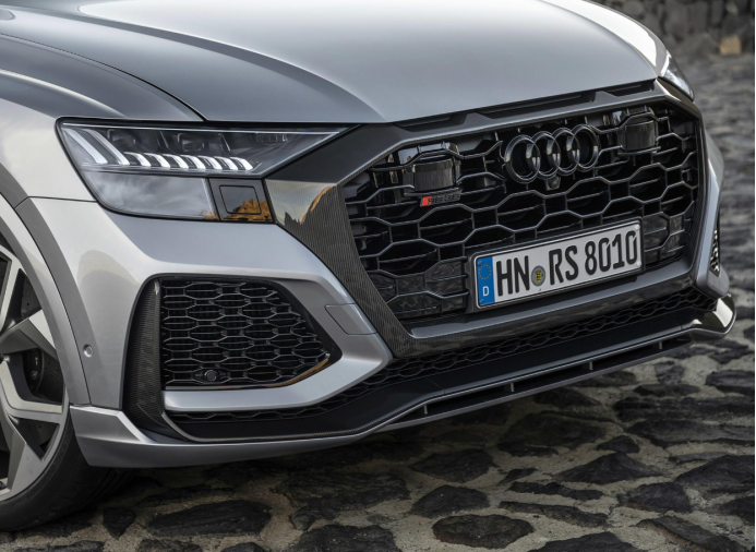 半价买兰博基尼urus的机会来了奥迪rsq8正式登场