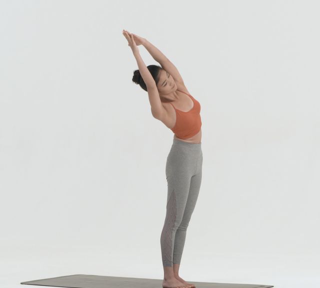 门闩式:同样这个动作也是一个侧屈类的动作,主要是去伸展我们的腹股沟