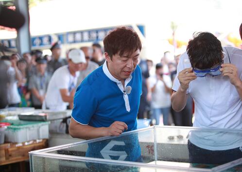 《极挑》最拼的嘉宾,七季节目唯一一个敢蹦极的,吃海鲜用嘴叼!休闲区蓝鸢梦想 - Www.slyday.coM 《极挑》最拼的嘉宾,七季节目唯一一个敢蹦极的,吃海鲜用嘴叼!休闲区蓝鸢梦想 - Www.slyday.coM