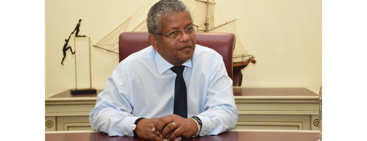 美媒抹黑中国疫苗塞舌尔总统站了出来