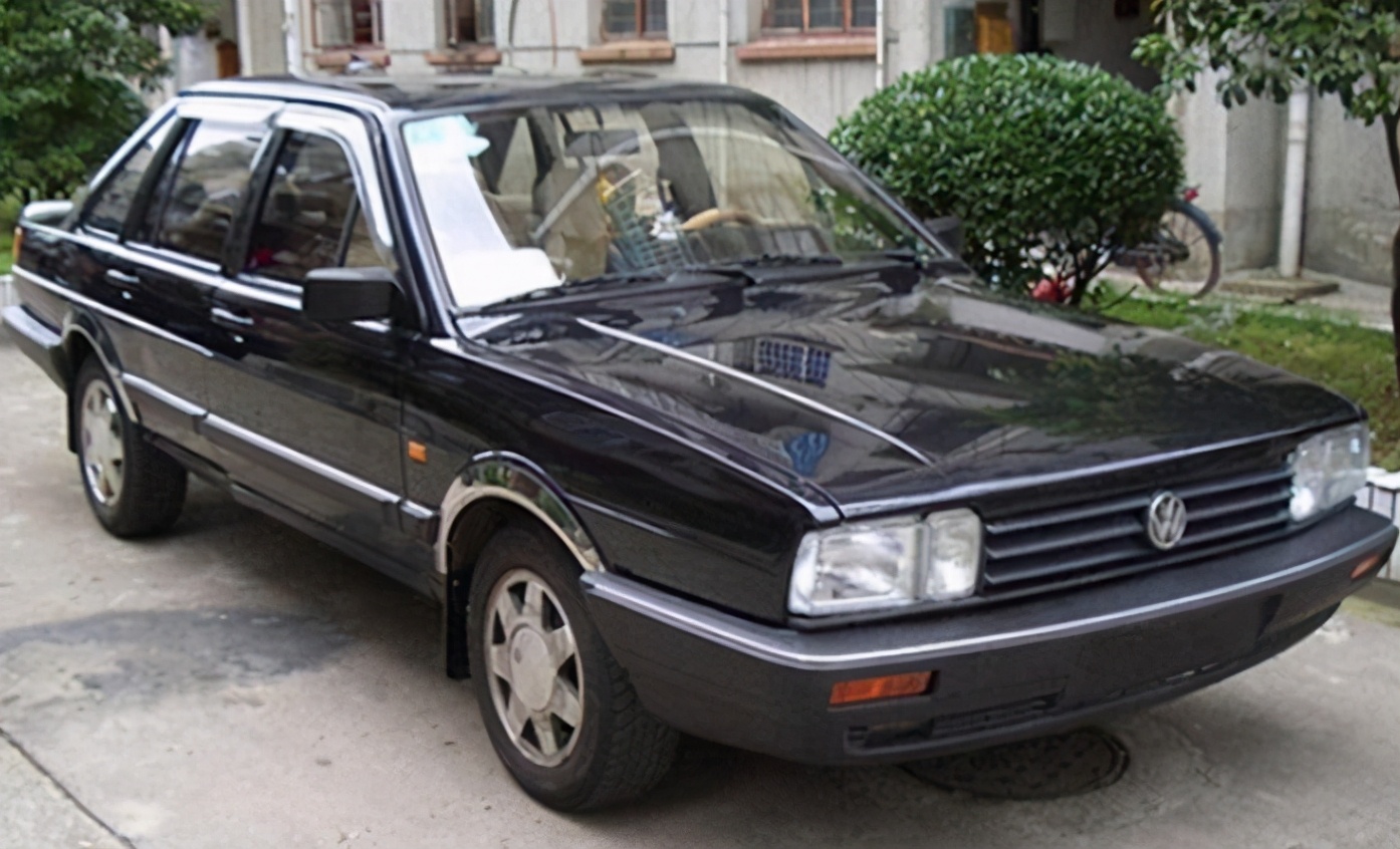 桑塔纳2000(桑塔纳2000二手车价格)