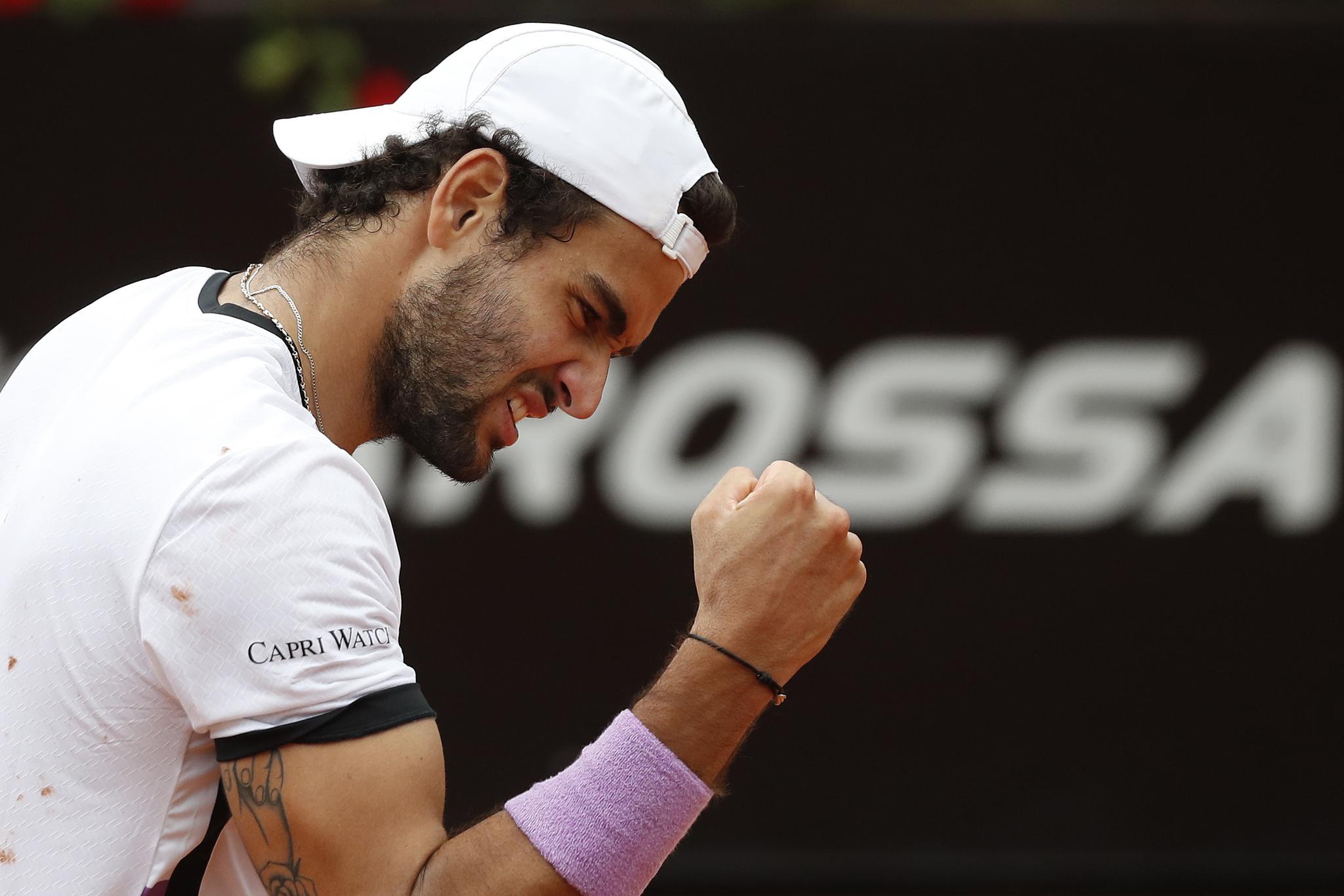 网球意大利公开赛贝雷蒂尼晋级