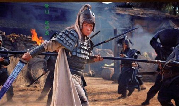 刘备临死前，叮嘱诸葛亮：“切不可重用赵云”，这背后有何深意？|陆逊