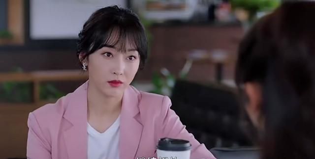 乌鸦小姐陈雯雯得知顾川分手后再次神助攻不愧是顾川爱过的女人