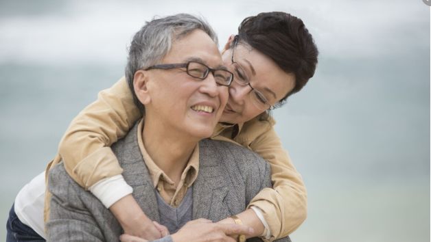 63岁阿姨再婚15年:晚年什么都没有,却过上了幸福的生活休闲区蓝鸢梦想 - Www.slyday.coM 63岁阿姨再婚15年:晚年什么都没有,却过上了幸福的生活休闲区蓝鸢梦想 - Www.slyday.coM