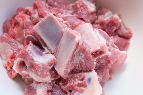 教你营养美味的白菜炖排骨,吃一口就忘不了,最后连汤汁都不剩休闲区蓝鸢梦想 - Www.slyday.coM 教你营养美味的白菜炖排骨,吃一口就忘不了,最后连汤汁都不剩休闲区蓝鸢梦想 - Www.slyday.coM