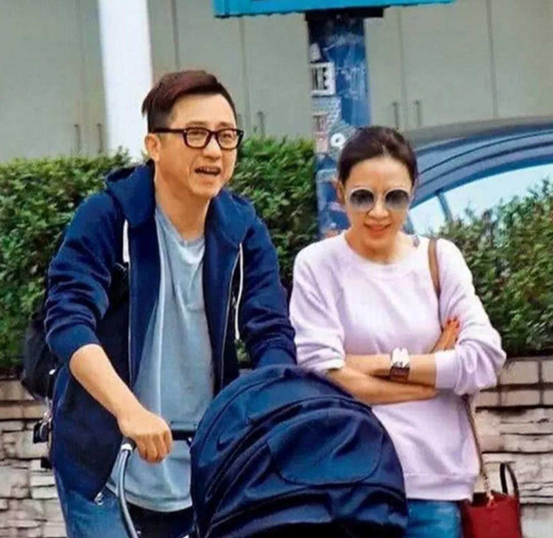 嫁大15岁二婚庾澄庆她不如伊能静貌美却能与婆婆融洽相处