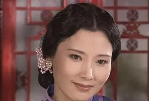 曾遭导演嫌弃何赛飞酒后吐苦水反得导演认可演绎经典角色