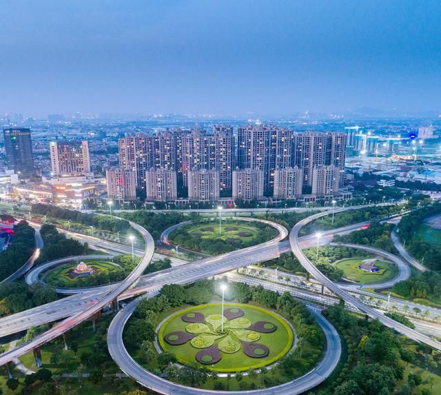 广东佛山广佛高速公路出入口改造工程,新建匝道等与改造收费站