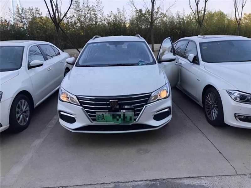 滴滴：司机收入是白领的1.2倍，不需要给他们交社保！休闲区蓝鸢梦想 - Www.slyday.coM