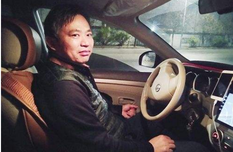 滴滴：司机收入是白领的1.2倍，不需要给他们交社保！休闲区蓝鸢梦想 - Www.slyday.coM