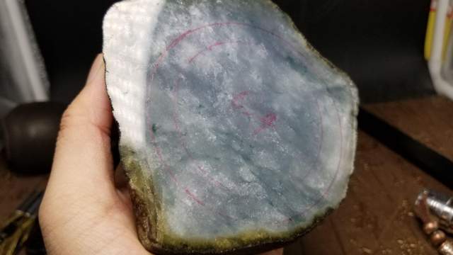 那么翡翠的"棉"到底为何物?