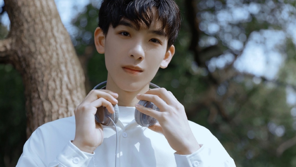 看看如今黄天崎的颜值,就算不参加艺考,参加男团选拔,也绝对是c位出道