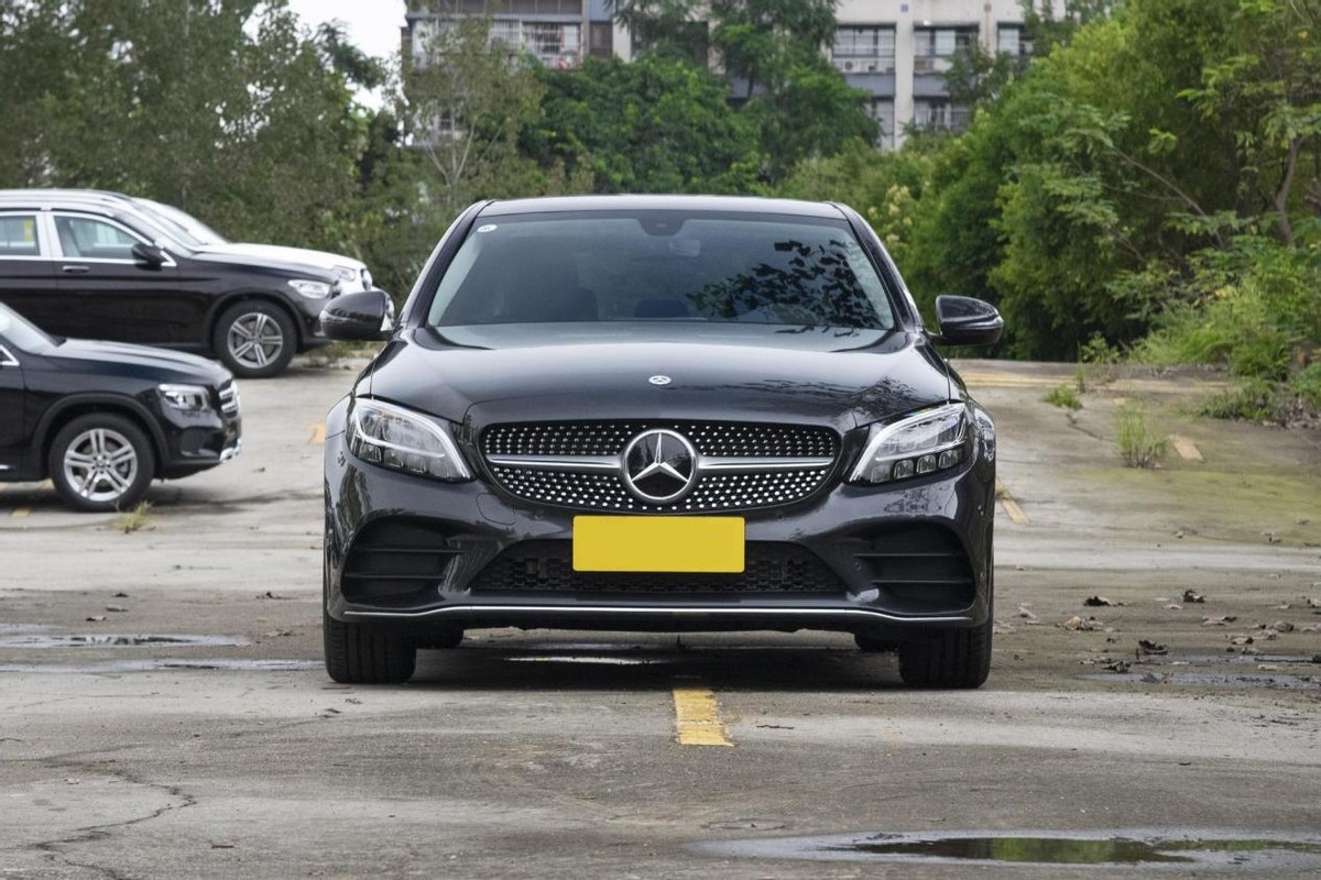 30万买奔驰"小s"?奔驰全新c级,尺寸再加长,内饰更豪华