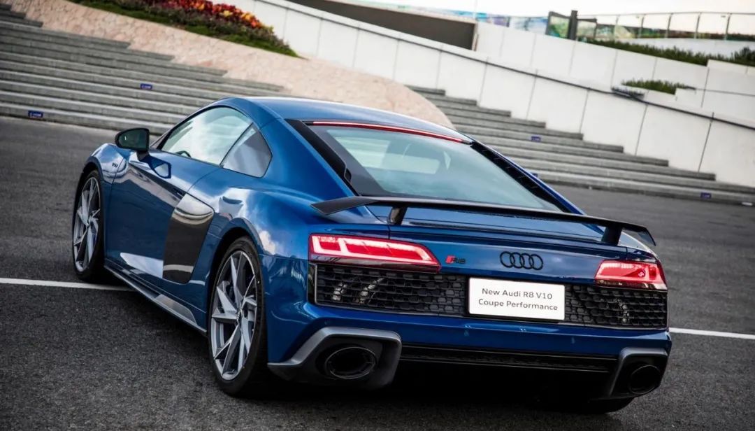 燃情之夜rs系列全员集结奥迪品牌全面焕新