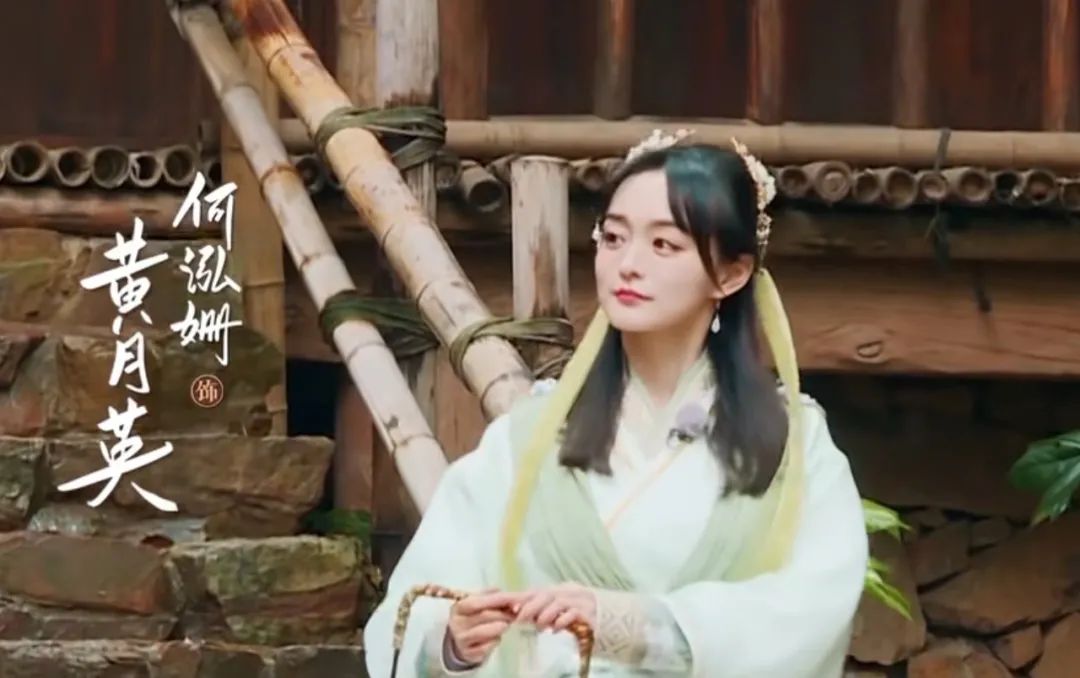 吧》女星古装暴露发量,张韶涵丸子头稀疏,baby戴假发包|假发包|何泓姗