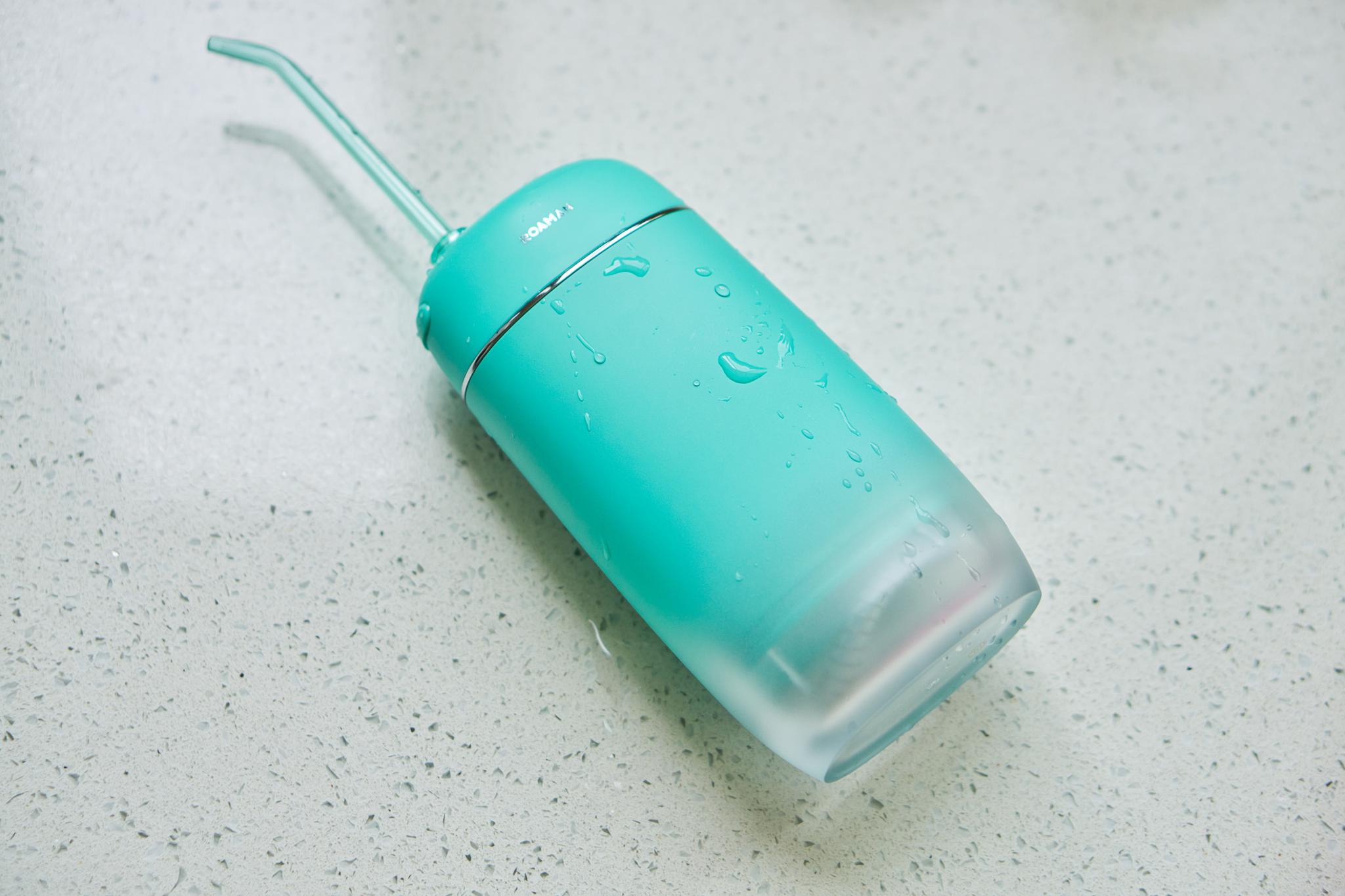 餐后冲一下唇齿留香罗曼小香妃冲牙器体验