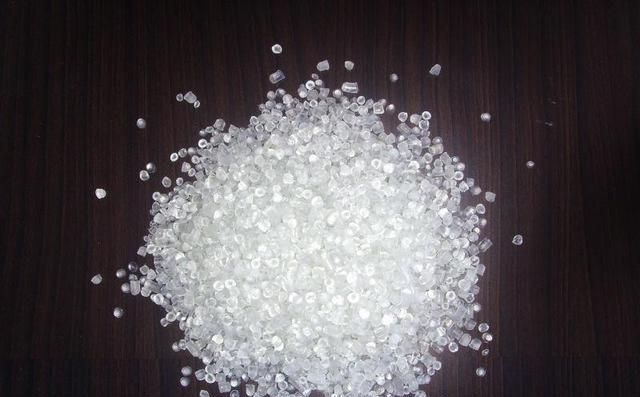 塑料给人们带来了便利,但是它的危害有哪些,你都知道吗?休闲区蓝鸢梦想 - Www.slyday.coM