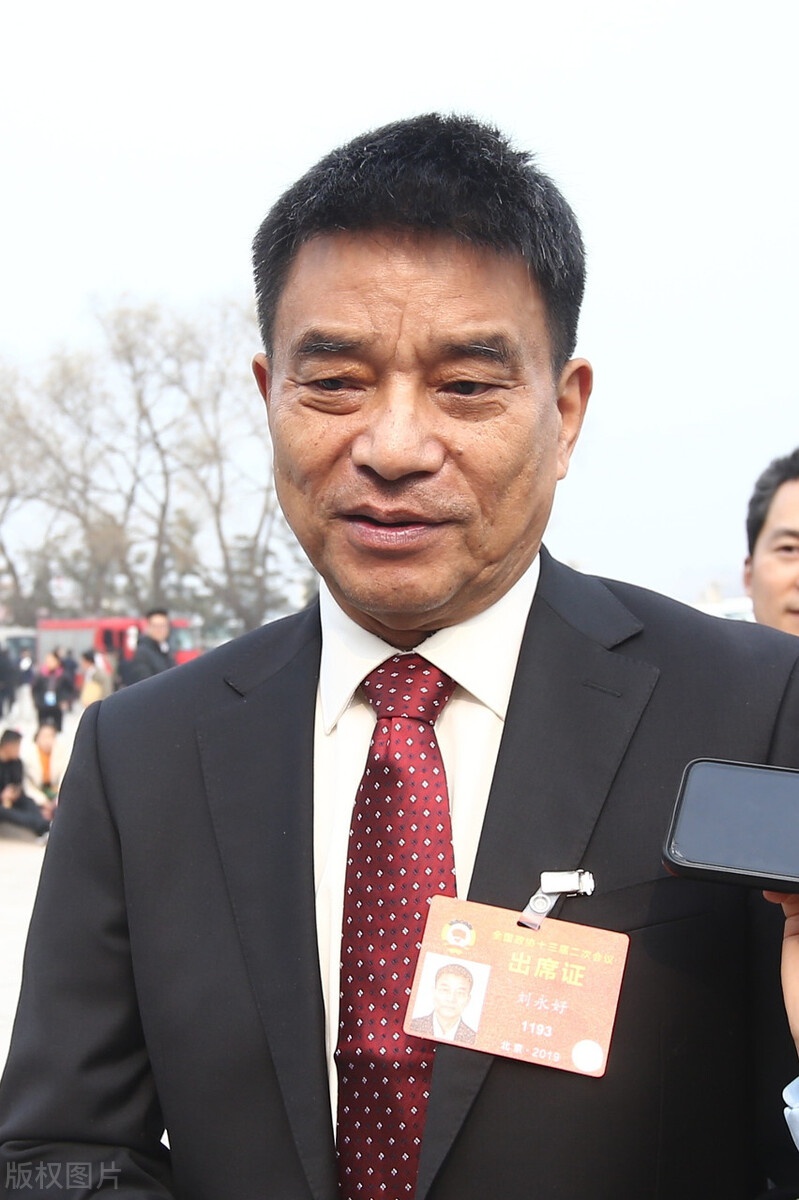 四川各市富豪:成都占8成绵阳1人,3人是中国首富,他移民新加坡