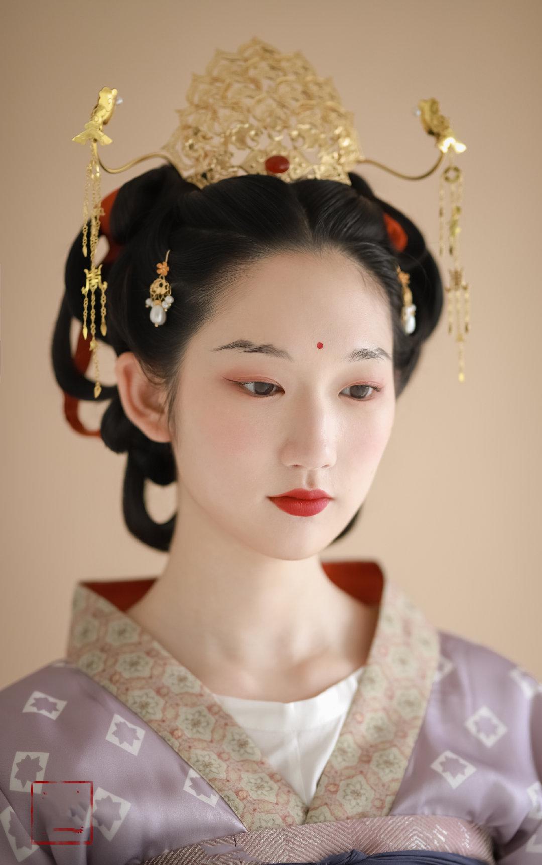 美妆博主玩转古代眉,网友直呼:古装剧需要你|眉毛|小重山|妆容_新浪